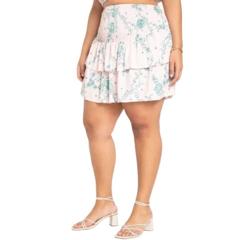 ELOQUII Tiered Floral Mini Skirt With Smocking A Fine Romance Size 18 - Picture 2 of 9